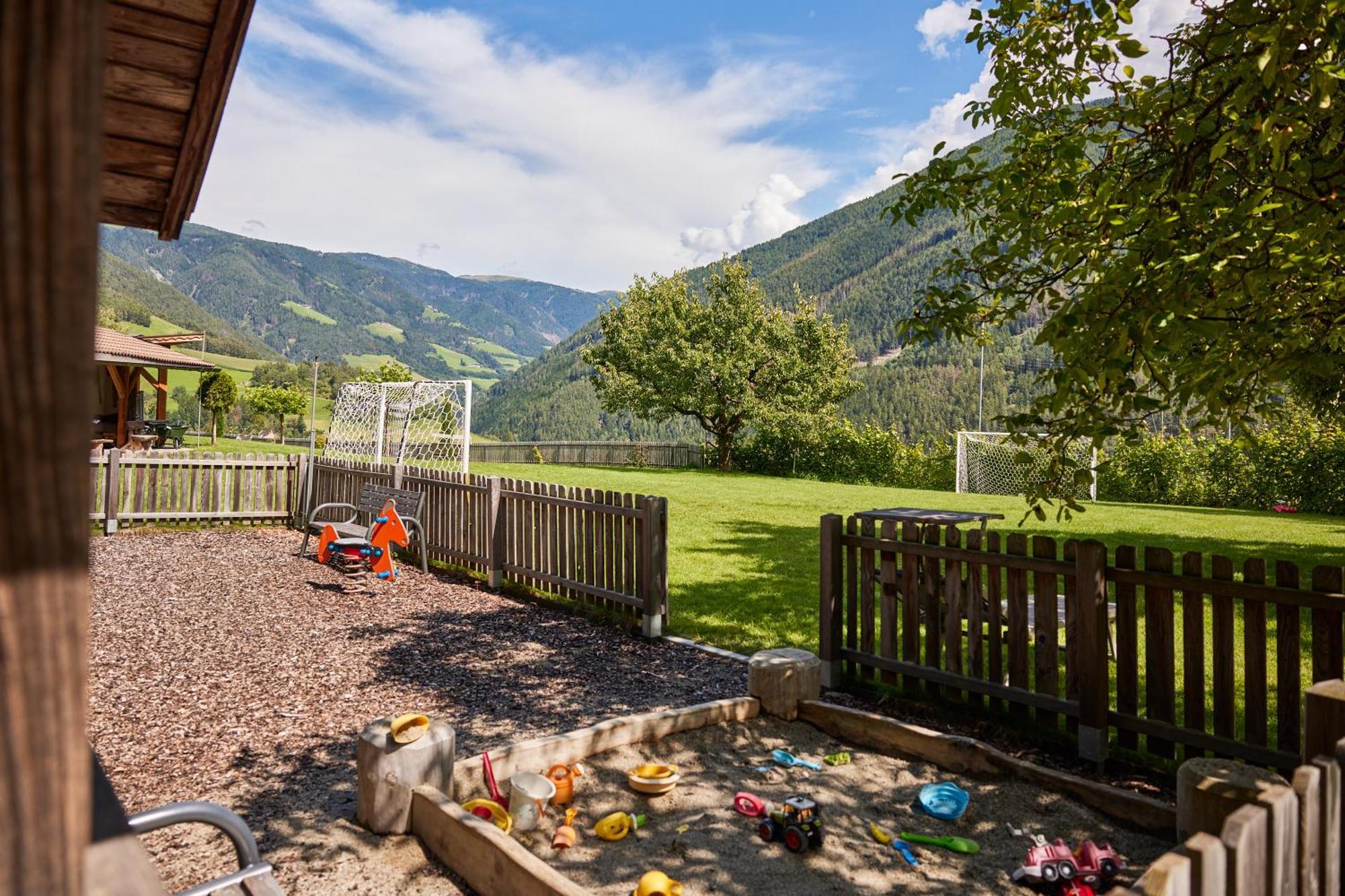 Ferienpension Zummuellerhof Natz-Schabs Exteriör bild